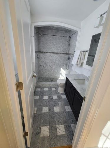 595 Mountain Rd, Port Jervis NY  12771-3165 exterior