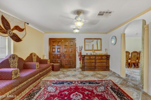 6102 Solano Dr, Glendale AZ  85301-5748 exterior