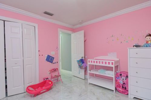 712 Hibiscus Ave, Lehigh Acres FL 33972-8000 exterior