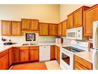 15182 Cimarron Ave, Lakeville, MN 55068-2752