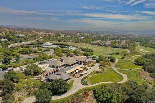 4 Shale, Trabuco Canyon CA  92679-5233 exterior