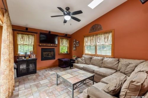 54 Scenic Hills Dr, Panamoka NY  11961-3024 exterior