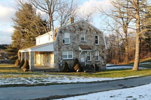 2902 Copper Kettle Hwy, Rockwood, PA 15557-7212
