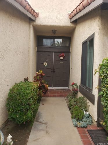 5086 Atherton St, Long Beach, CA 90815-3721