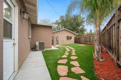 220 Virginia Ave, Campbell CA  95008-3911 exterior