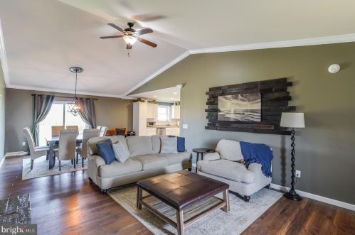 6738 Sharps Rd, Slaughter Beach DE  19963-4194 exterior