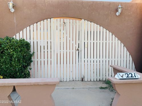 221 Ford St, Sunizona AZ  85625-4042 exterior