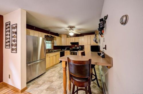 6 Sunset Dr, Monticello NY  12701-4500 exterior