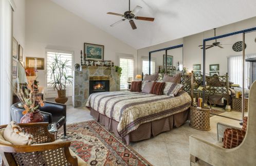 32 Lincoln Pl, Rancho Mirage CA  92270-1970 exterior