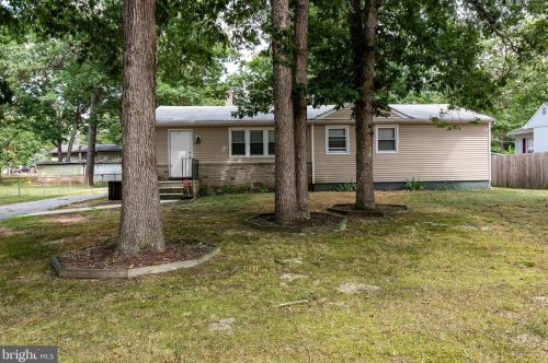 4331 Robert Dr, Newfield, NJ 08344-9035
