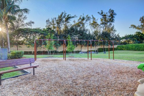 15548 Glencrest Ave, Delray Beach FL  33446-9576 exterior