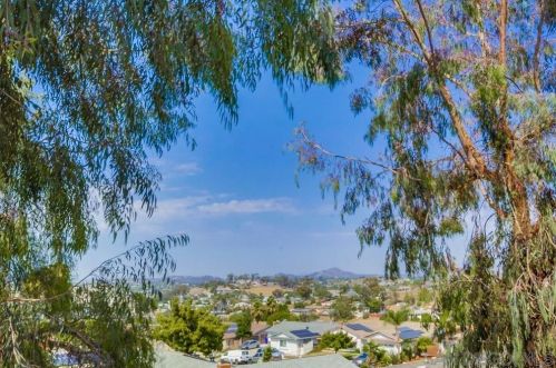 6788 Benson Ave, San Diego CA  92114-5833 exterior