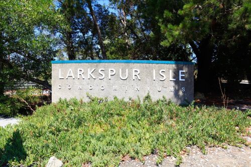 196 Larkspur Plaza Dr, Larkspur CA  94939-1422 exterior
