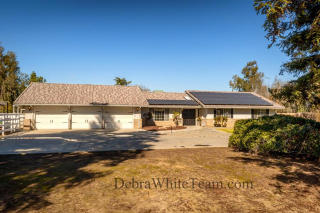 13756 Grangeville Blvd, Hanford, CA 93230-8959