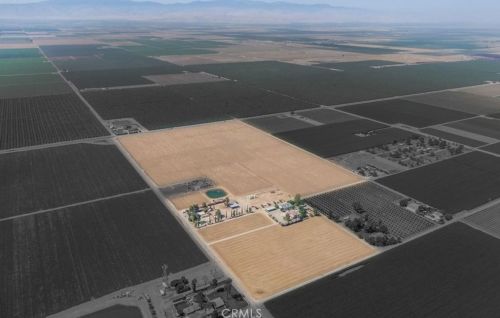 15414 Cuda Dr, Bakersfield CA  93307-9279 exterior