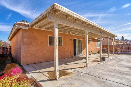 13174 Butte Ave, Victorville CA  92395-9504 exterior