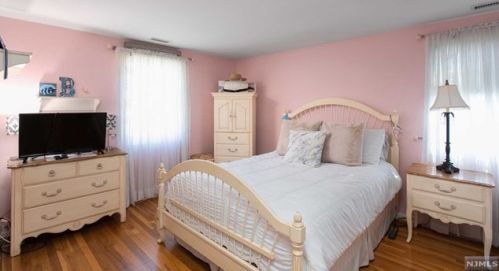 98 Birch St, Closter NJ  07624-1745 exterior