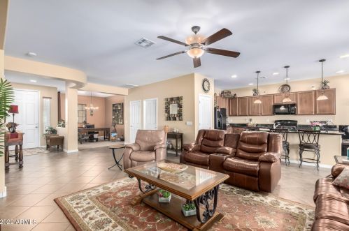 2508 Katrina Trl, Casa Grande AZ  85194-8582 exterior