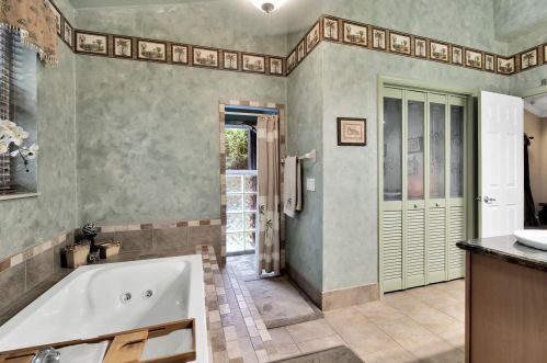 8813 Wendy Ln, West Palm Beach FL  33411-6522 exterior