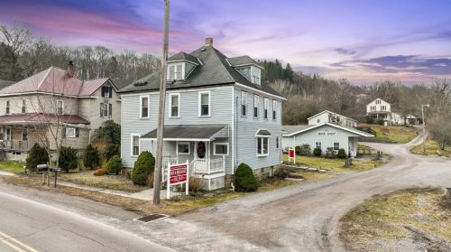 131 Rockdale Rd, Rockwood, PA 15557-6502