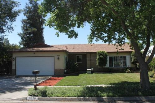 3379 Morris Ave, Fresno, CA 93711-1514