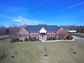 400 Hidden Creek Trl, Simpsonville, KY 40067-6582