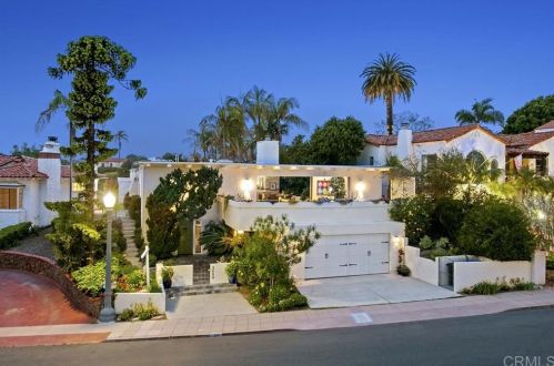 2468 Presidio Dr, San Diego, CA 92103-1018