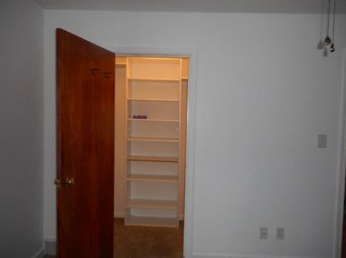 2043 Hulton Rd, Verona PA  15147-3806 exterior