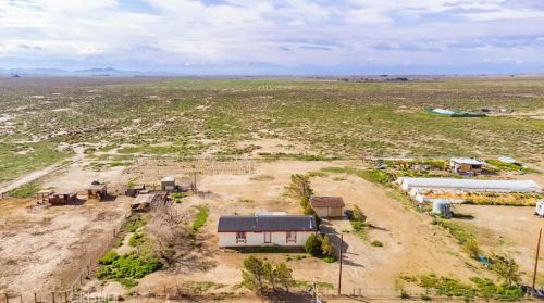 10240 Avenue, Lancaster, CA