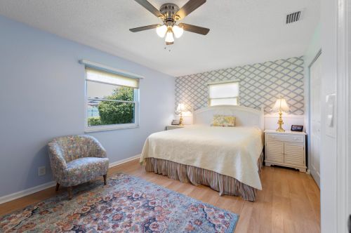 3549 Taconic Dr, West Palm Beach FL  33406-4916 exterior