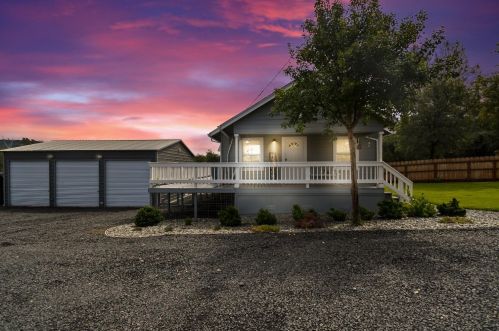 14 Blossom Hill Rd, Oroville CA  95965-9119 exterior