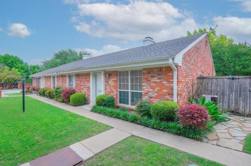 1193 Roaring Springs Rd, Fort Worth TX  76114-4417 exterior