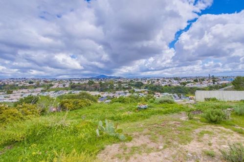 2115 Clematis St, San Diego, CA 92105-5218