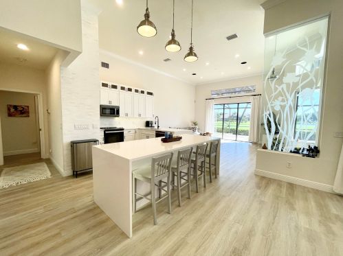 10595 Stonebridge Blvd, Boca Raton FL  33498-2002 exterior