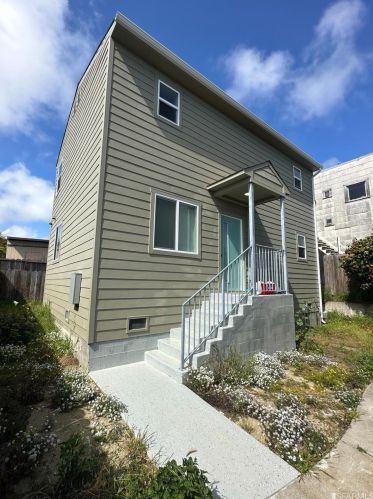 73 Bismark St, Daly City, CA 94014-2256