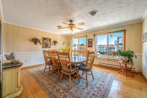 1032 Orlando Dr, Lacey NJ  08731-5510 exterior