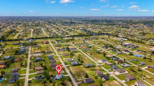 2903 20th Ave, Cape Coral FL  33904-4075 exterior