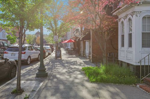 25 Village Park Dr, Fishkill NY 12524-3613 exterior