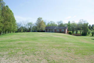 5605 Holbert Ln, Knoxville, TN 37914-9506