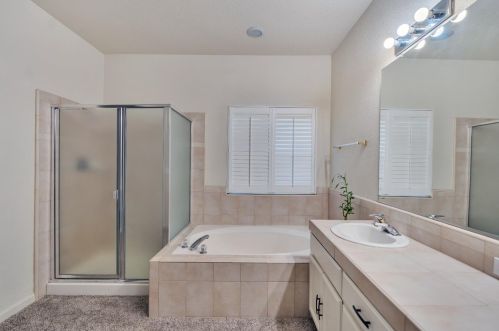 1710 Humboldt Ct, Los Banos CA  93635-5392 exterior