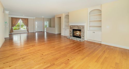 9643 Shane Ln, Hamilton, KY 41091-7998