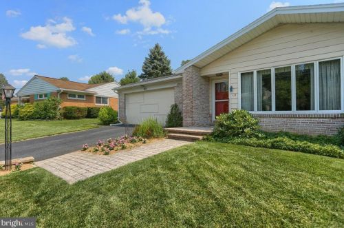 119 Old Ford Dr, Camp Hill, PA 17011-8336