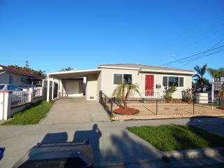3690 Cherokee Ave, San Diego CA  92104-4419 exterior