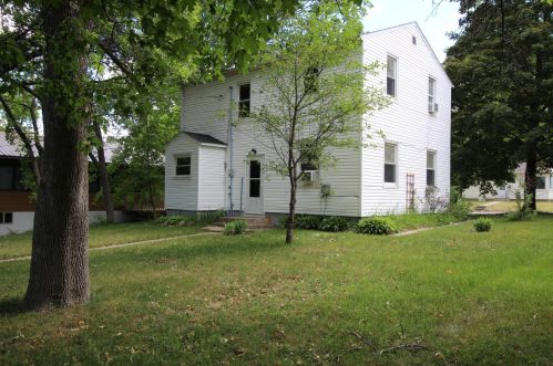 818 Jefferson St, Alex MN  56308-1824 exterior
