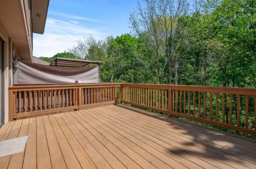 3144 Laurel Ridge Cir, Bridgeville PA  15017-1655 exterior