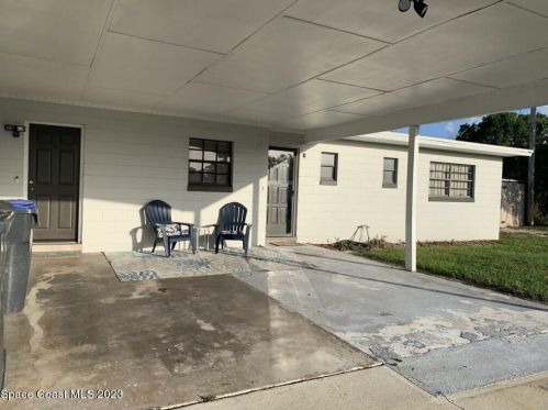 2736 Pine Ridge Dr, Titusville, FL 32780-4381