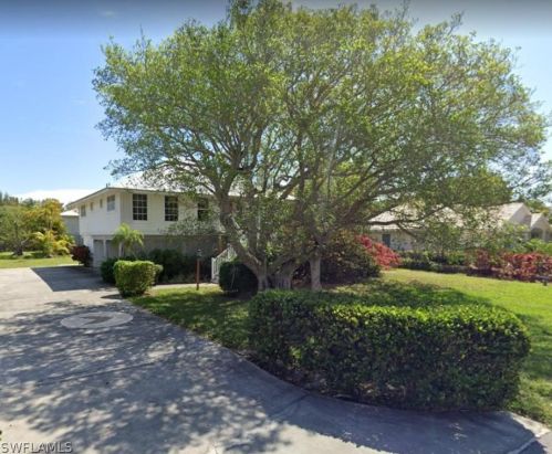 220 Palm Lake Dr, Sanibel, FL 33957-5602