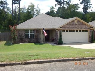 205 Alta St, Longview, TX 75604-1106
