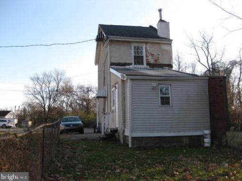 4222 7th St, Boothwyn PA  19061-5053 exterior