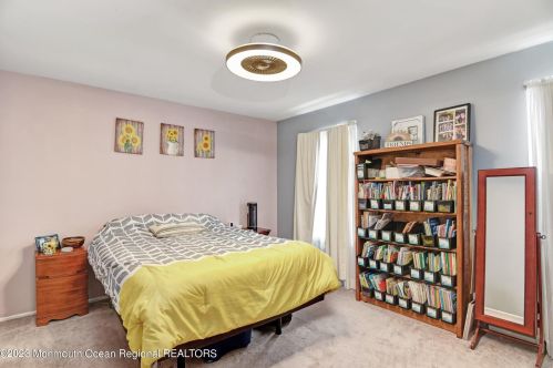 88 Rita Ln, Jackson Twp NJ  08527-2367 exterior